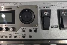 (B6733) Boss GT-10 Guitar Effects Processor - Photo 4