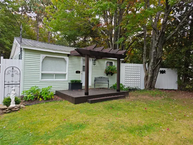 House for sale in Minto New Brunswick - $130,000 FIRM