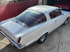 1965 Plymouth Barracuda - Photo 4