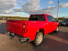 2025 Chevrolet Silverado - Photo 4