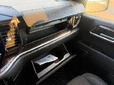 2025 Chevrolet Silverado - Photo 33