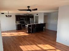 Top Floor Modern Condo - Photo 2