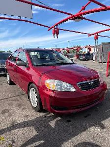 2007 Toyota Corolla with only 184,000KM - Photo 2