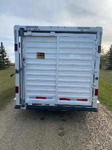 Aluminum stock trailer - Photo 4