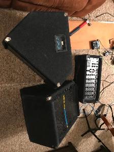 Yorkville MP8 300-Watt Mixer   2 12  Horn Spek's - Photo 3