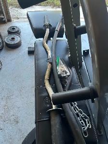 Nautilus Squat Rack with pulley system and Olympic weight - Photo 3