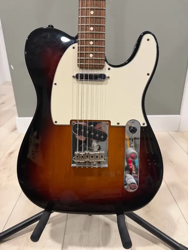 2009 Fender American Standard Telecaster 3-Color Sunburst
