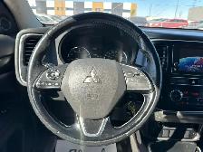 2019 Mitsubishi Outlander ES | Back Cam, Bluetooth - Photo 8