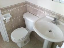 Duplex for rent, North River Road - Photo 8
