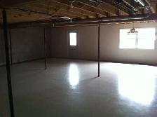 Duplex for rent, North River Road - Photo 10