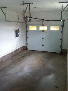 Duplex for rent, North River Road - Photo 13