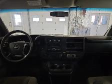 2011 GMC Savana - Photo 21