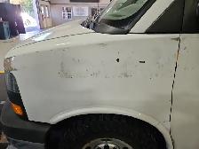 2011 GMC Savana - Photo 30