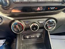2025 Hyundai Venue Preferred - Photo 27