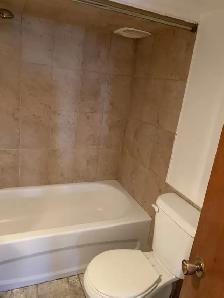 31/2 libre chauffé,éclairé,poêle,frigidaire inclus. - Photo 7