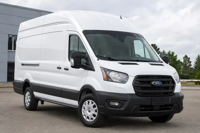 Looking for Experienced Part time cargo van Delivery Driver