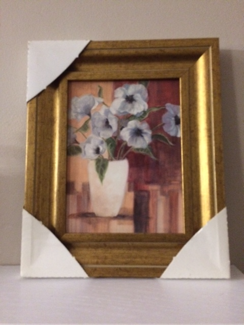 CADRE NEUF GOLD 10'x12' DANS EMBALAGE BOUQUET DE FLEUR: $20.00