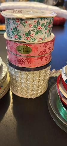 Lot of Ribbons and Trims - Photo 2