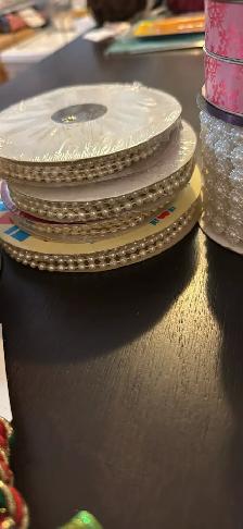 Lot of Ribbons and Trims - Photo 3