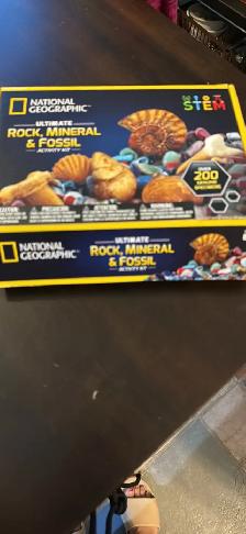 Rock, Mineral and Fossil Activity Kit