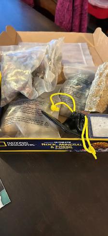 Rock, Mineral and Fossil Activity Kit - Photo 3