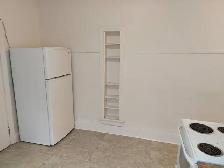 3 Bedroom Sandy Hill Apartment for Rent (92 Blackburn Ave) - Photo 7