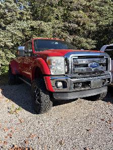 2011 Ford Super Duty F-450 DRW LARIAT