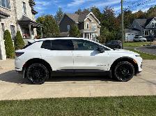 Chevrolet Equinox EV 2025 RS AWD – 20 000 kmTrès beau Chevrole