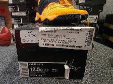 junior basketball shoes