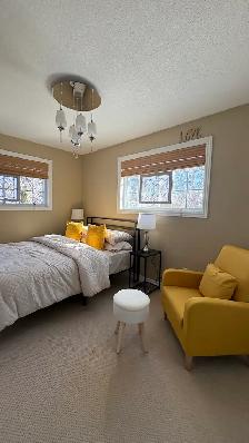 Waterfront Room for Rent in Thousand Islands - Photo 2