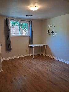 3 Rooms for rent in Waterloo (Nothing Included) - Photo 6