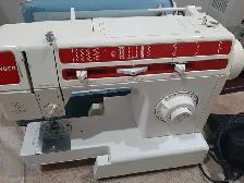 Sewing machine for sale - Photo 3