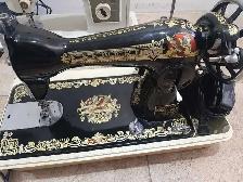 Sewing machine for sale - Photo 10