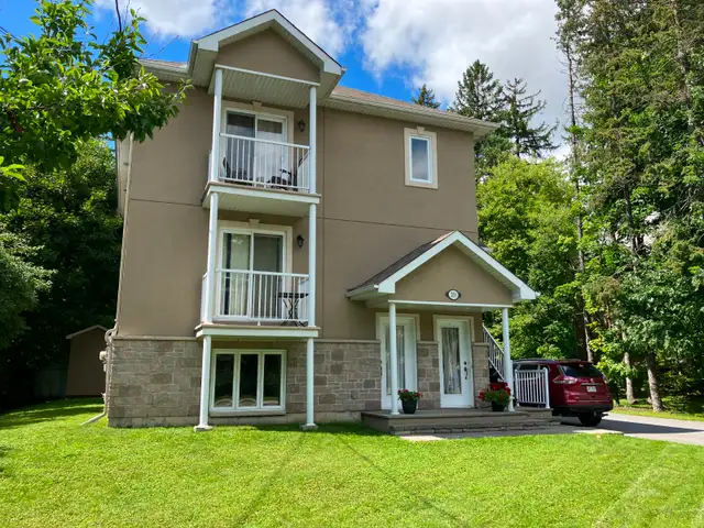 2 chambres à louer, style condo
