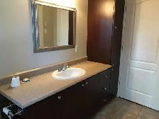 2 chambres à louer, style condo - Photo 6