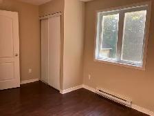 2 chambres à louer, style condo - Photo 9