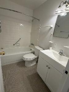 Orillia 1 and 2 bedroom apartment - Photo 2