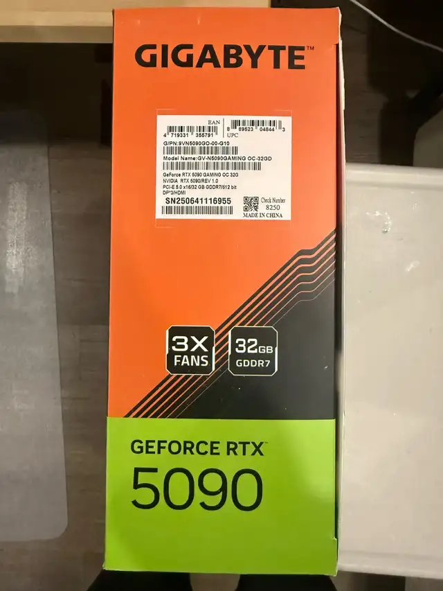 Gigabyte OC Gaming 32gb 5090 like new $8400 obo