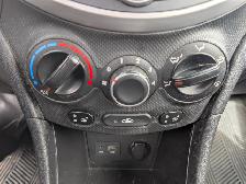 2014 Hyundai Accent GL - Photo 12