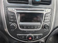 2014 Hyundai Accent GL - Photo 13