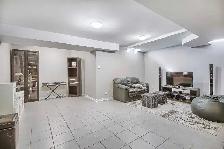Beautiful 1 Bedroom basement in Richmond Hill,OakRidges for rent - Photo 2