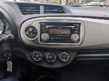 2013 Toyota Yaris LE, no accident history! top condition! - Photo 13