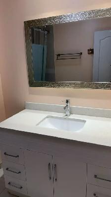 Two bedroom apartment for rent close to Finch and VicPark - Photo 2