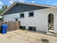 Rarely Available – 3 Bedroom Home in Charleswood - Photo 2