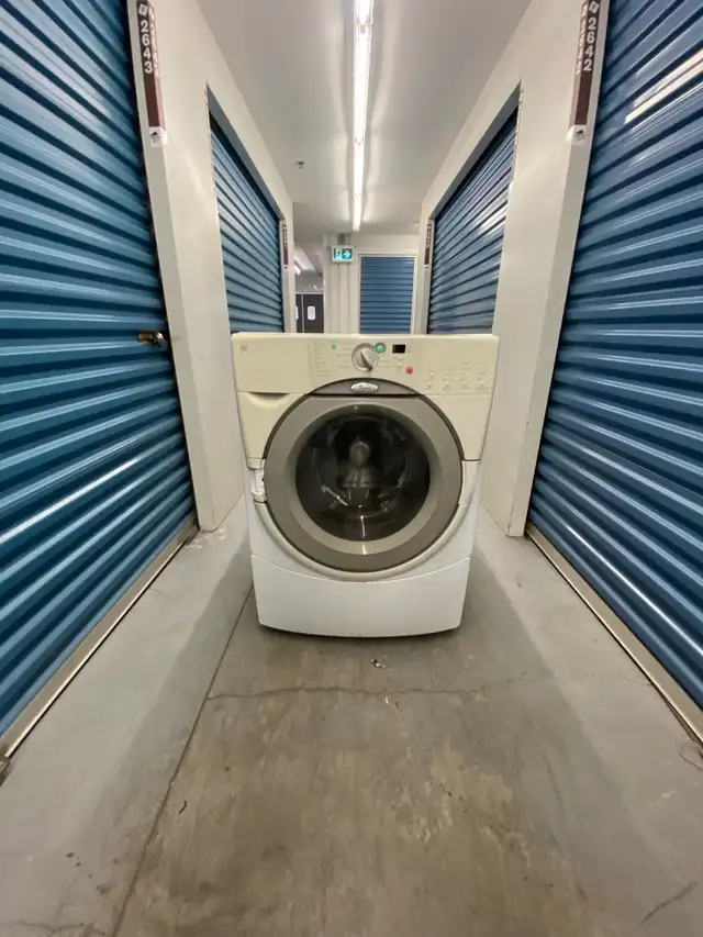 WHIRLPOOL FRONT LOAD WASHER