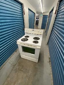WHITE COIL ELECTRIC STOVE
