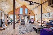 Charming 2bdrm 1980s Home nestled on gorgeous 4.69acre property! - Photo 3