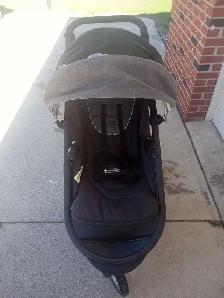 Skip Hop Baby Stroller - Photo 3