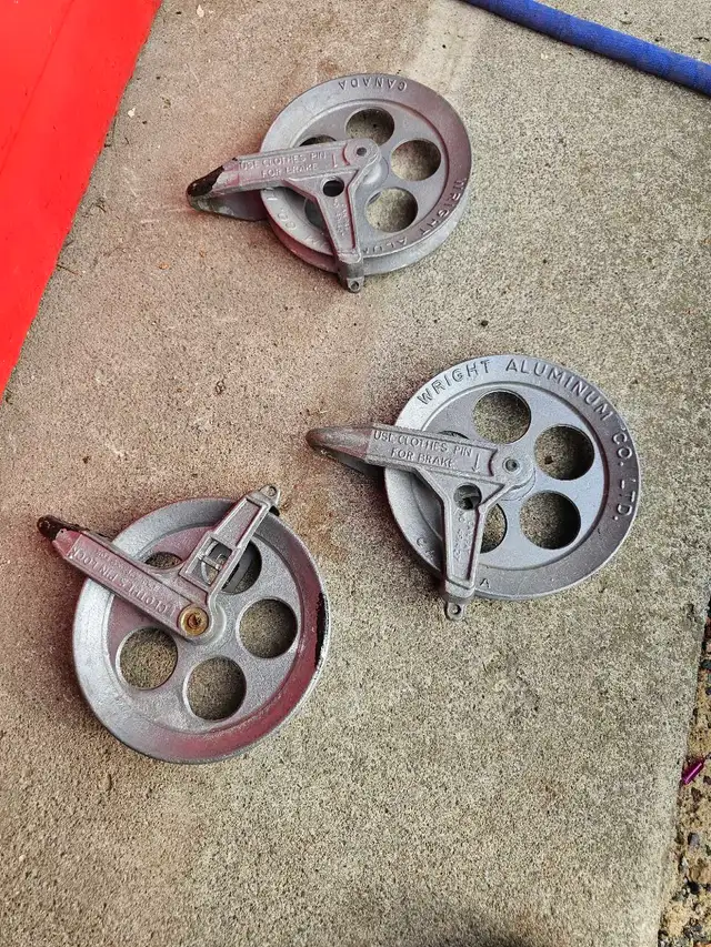 Wright Aluminum Co. Clothesline Pulleys