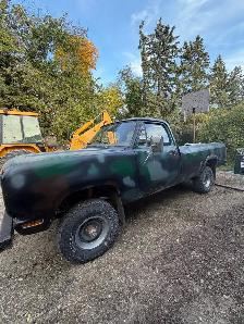 1980 Dodge 1/2 ton 4 WD